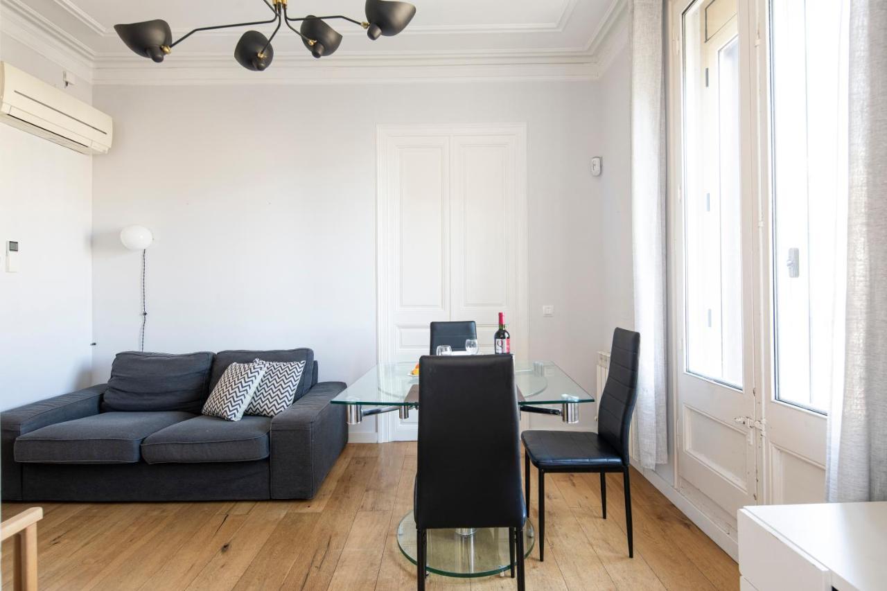 Ab Arago Eixample Apartment Barcelona Luaran gambar